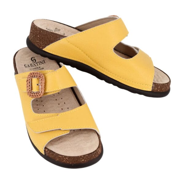 S1822 - Ciabatta in pelle dal design contemporaneo e moderno - Koala Giallo - immagine 6
